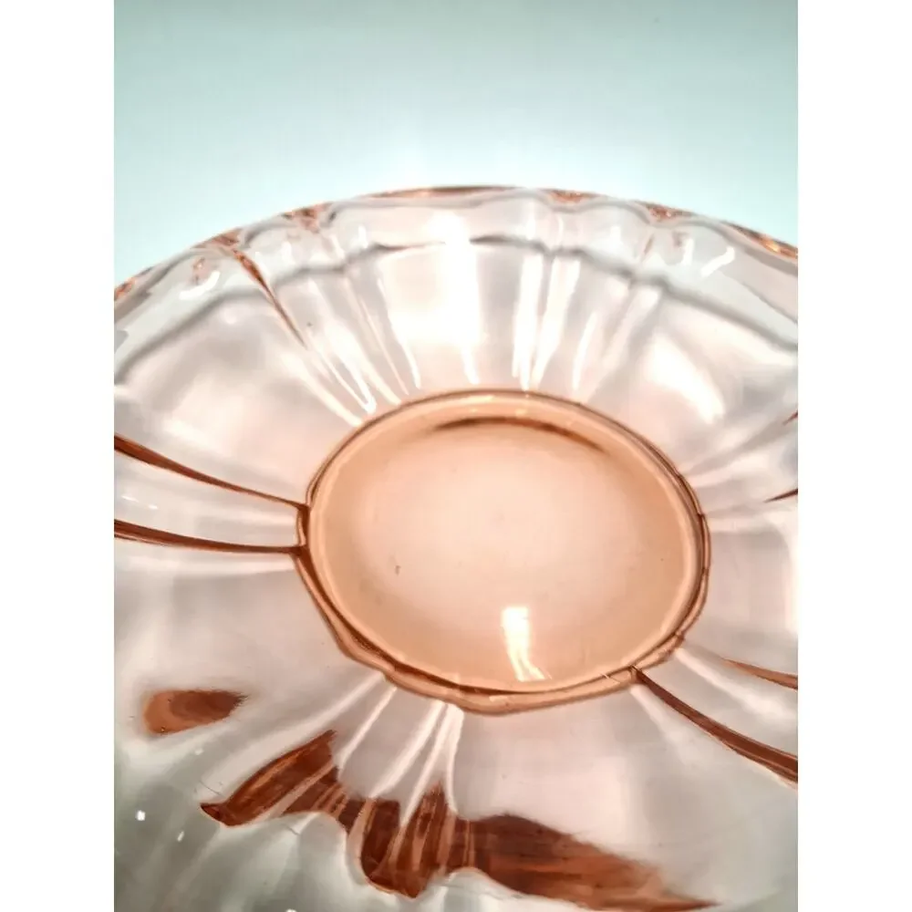 Tiffin -Franciscan scalopped edge